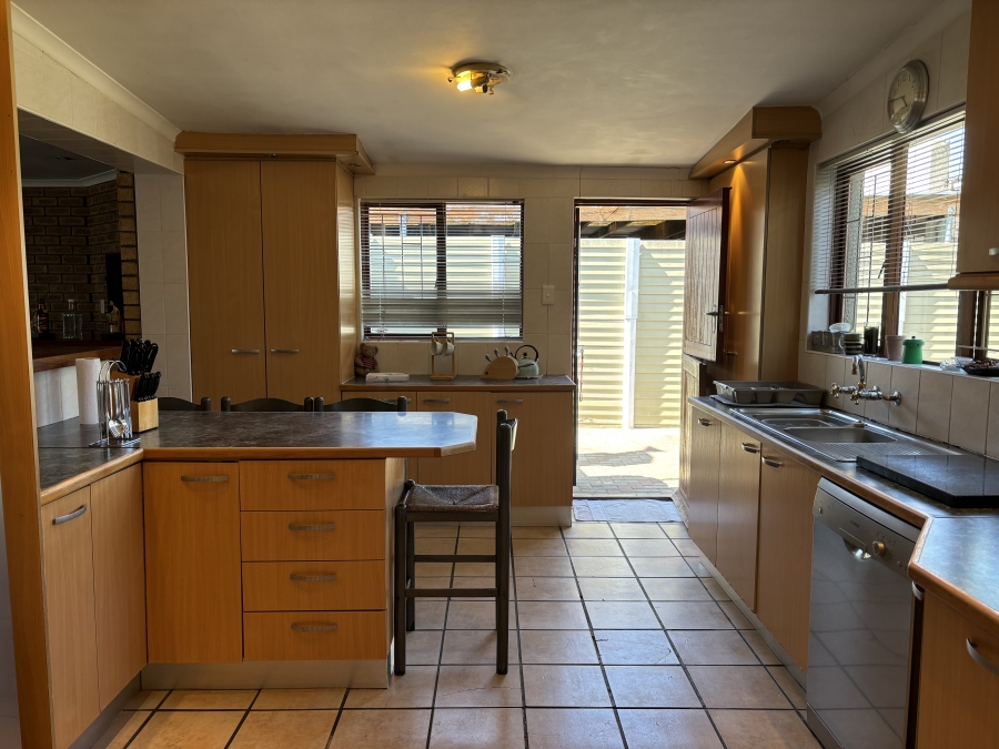 3 Bedroom Property for Sale in Tygerdal Western Cape